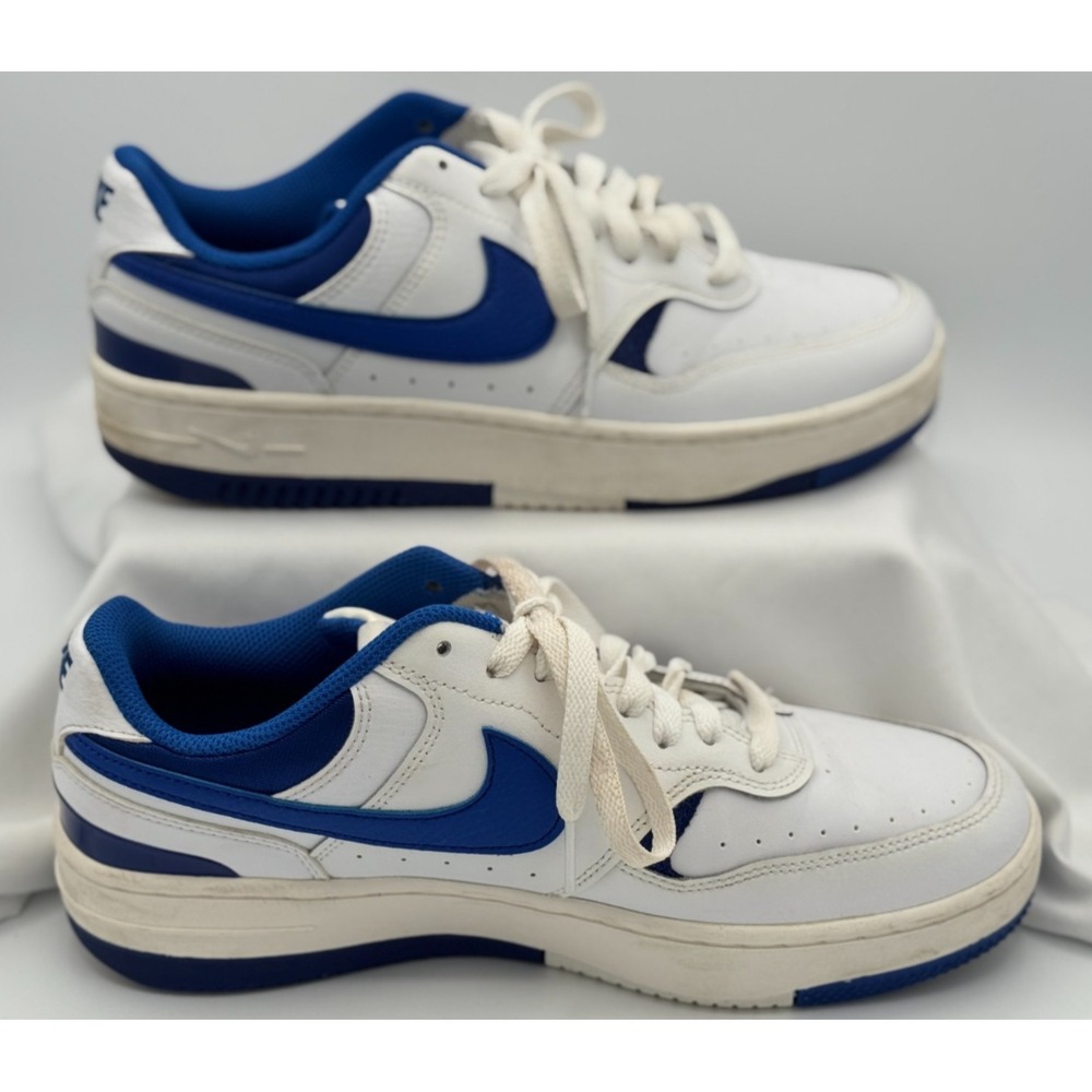 Nike Women's Gamma Force White Game Royal - Size 10